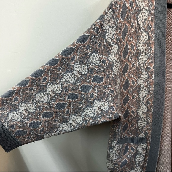 By Anthropologie Serpentine Gray Duster Sweater - Picture 6 of 14